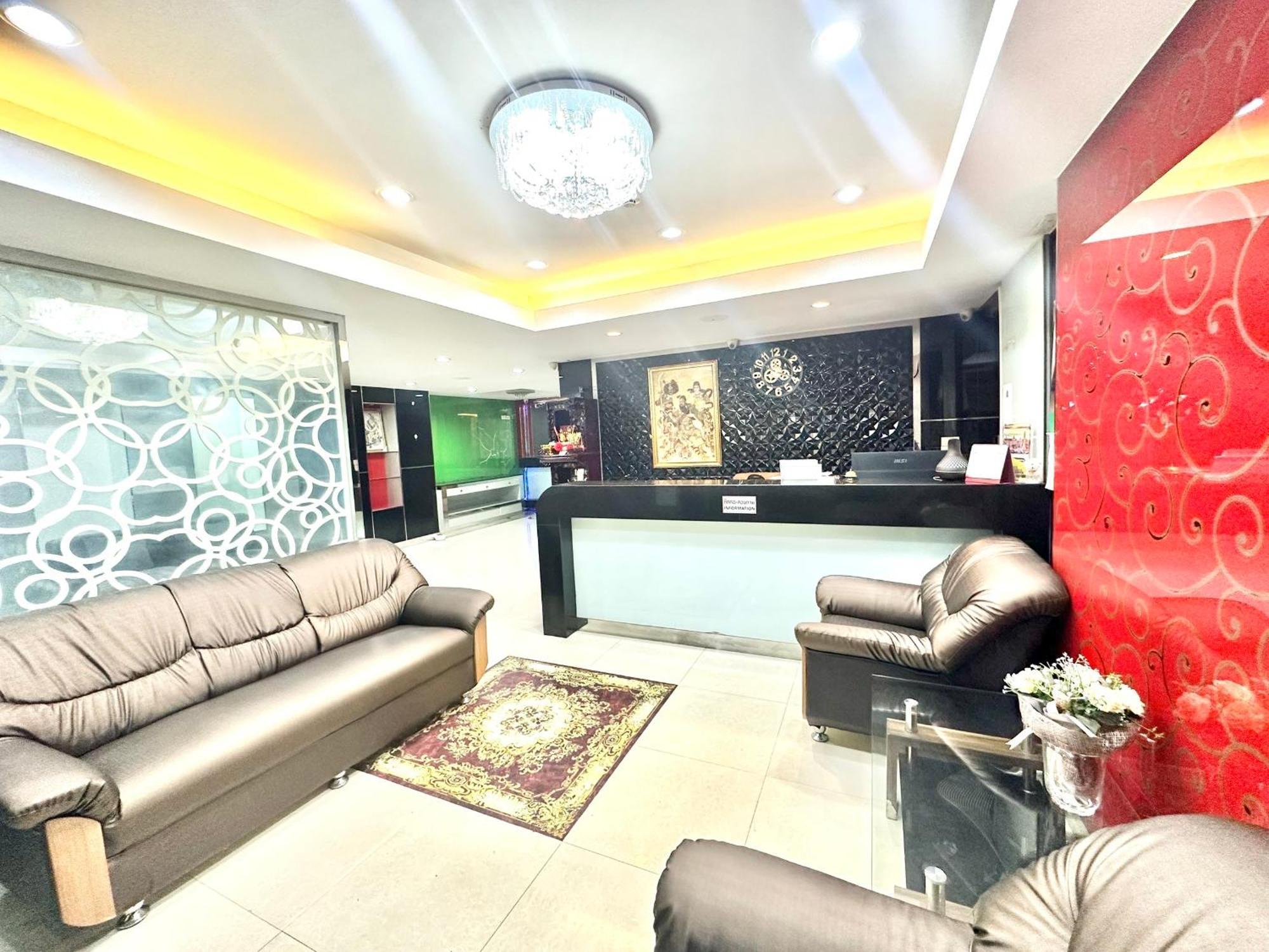 Inn P Ratunam Bangkok