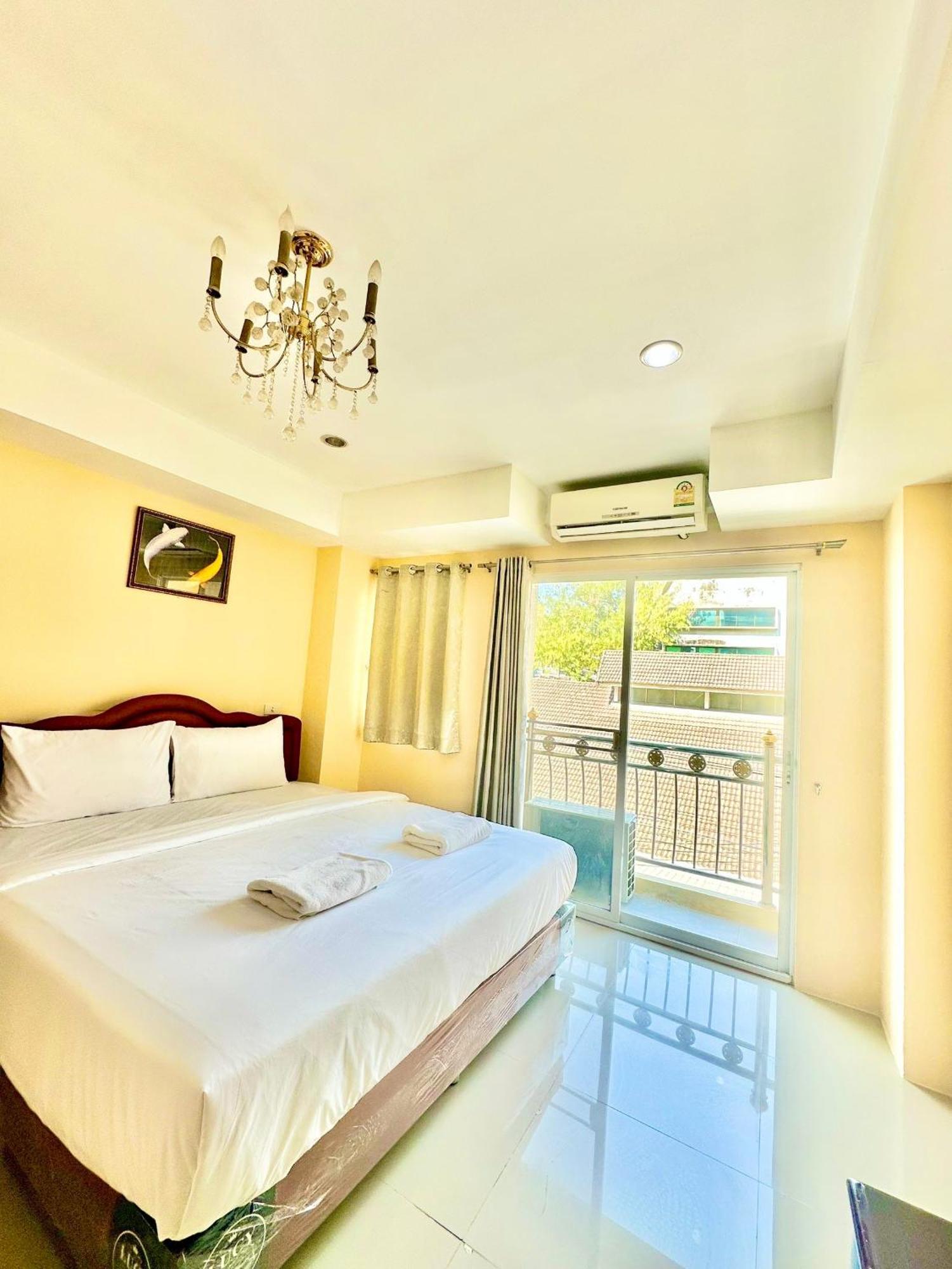P Ratunam Inn Bangkok