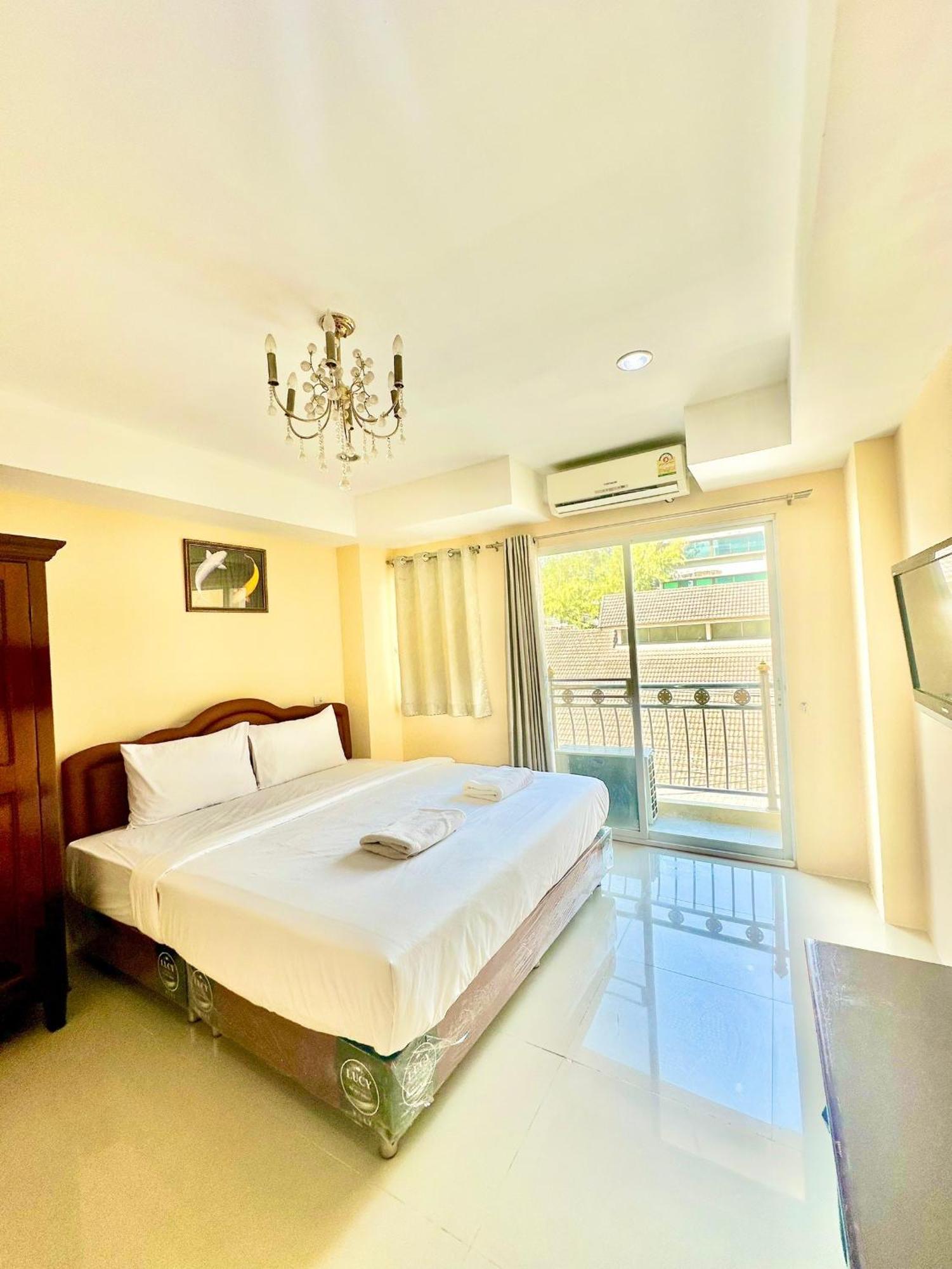 P Ratunam Inn